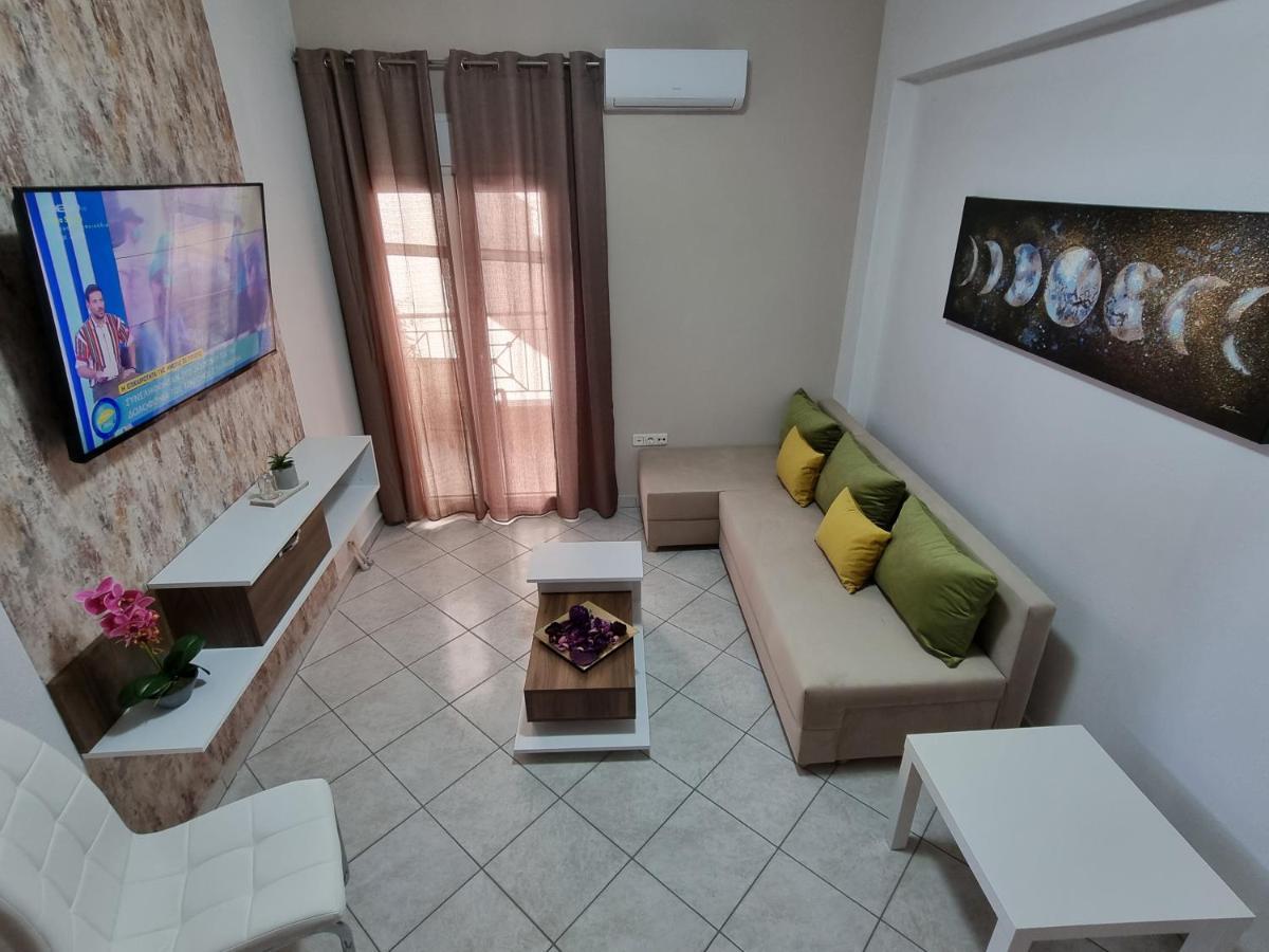 Premium Suites Ofrinion Ngoại thất bức ảnh